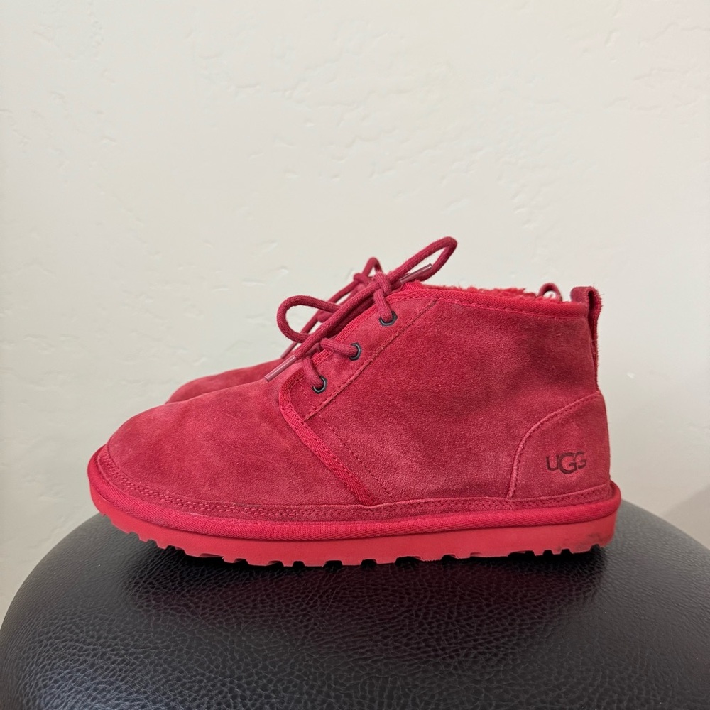 UGG Men’s Neumel Chukka Bootie Boots 10 Suede Faux Fur Samba Red